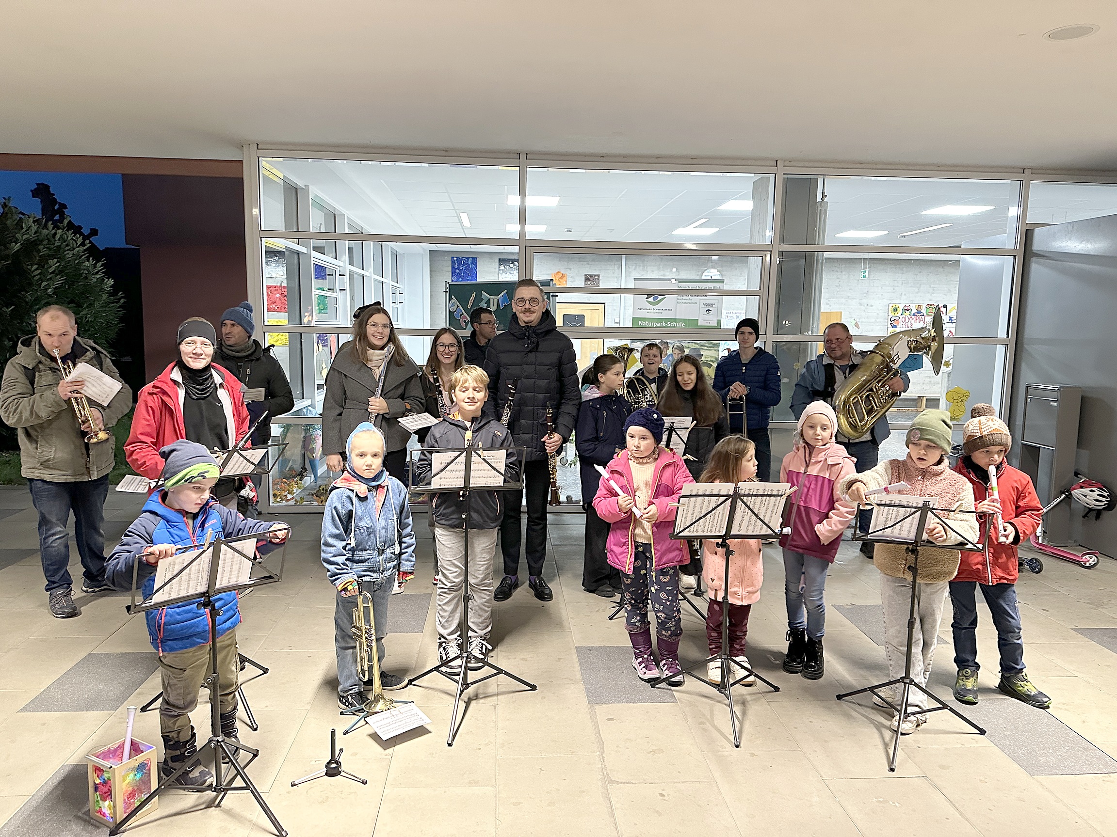 2025-11-11 Martinsumzug-Unhurst 090602-2137